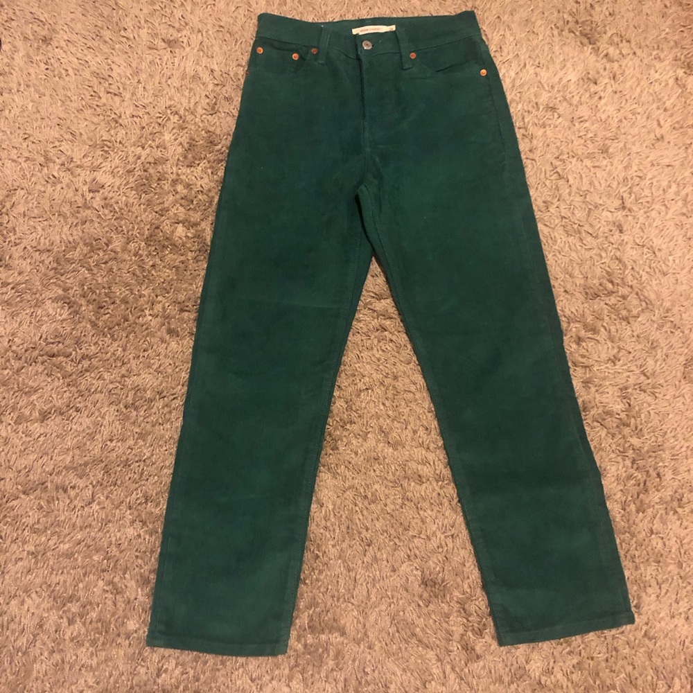 Levi’s Wedgie Straight Corduroy Green Pants